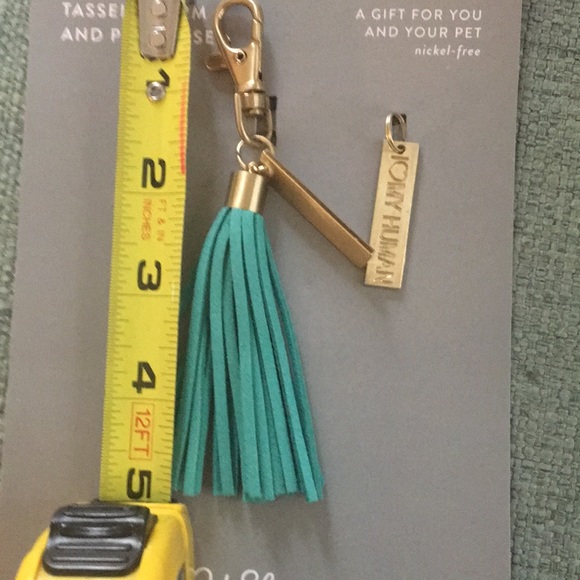 NWT Purse tassel and Pet Charm Gift Set - Picture 3 of 3